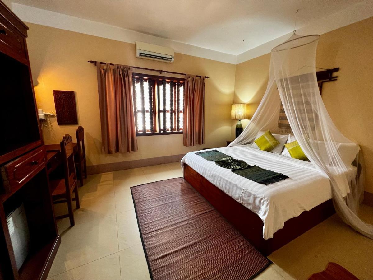 Shining Angkor Apartment Hotel Siem Reap Exterior photo