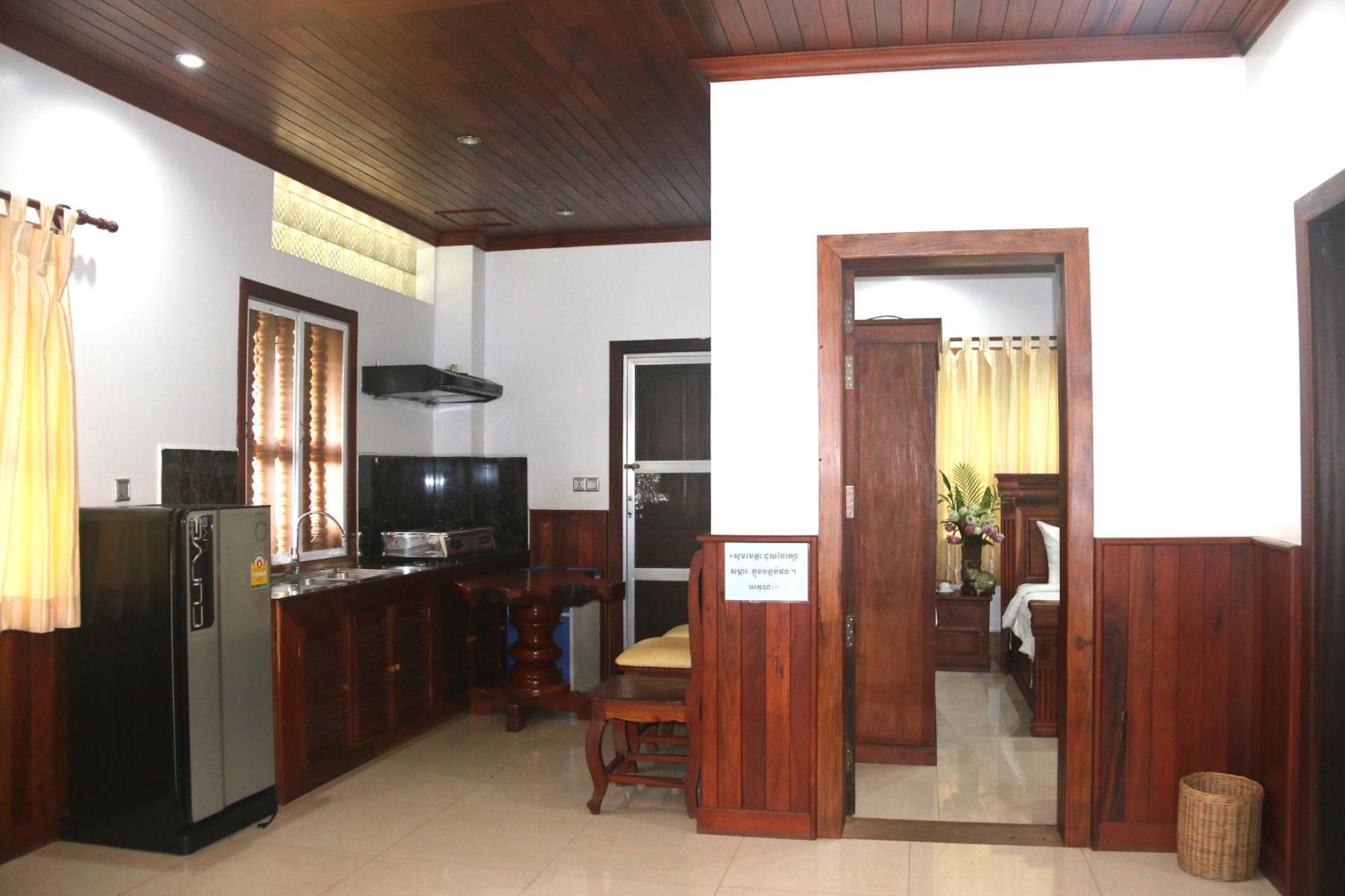 Shining Angkor Apartment Hotel Siem Reap Exterior photo